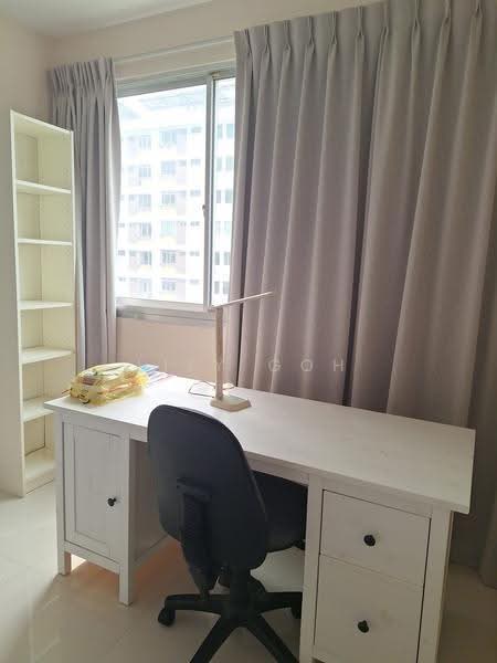 107 Simei Street 1, 107 Simei Street 1, Pasir Ris / Tampines, Room Rental, 120 sqft, HDB Flat For Rent, by Lily Goh, 500297194 - Study - PropertyGuru.com.sg