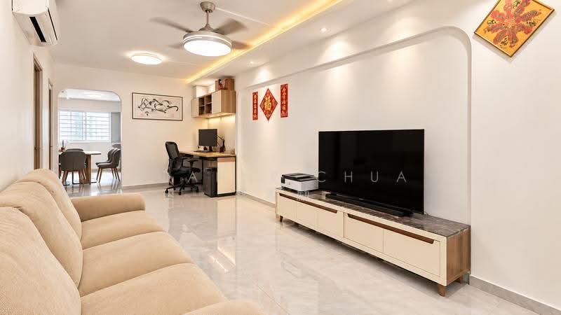 151 Yishun Street 11, 151 Yishun Street 11, Sembawang / Yishun, 2 Bedrooms, 721 sqft, HDB Flat For Sale, by Joanne Chua  蔡蕙励, 500297200 - Living Room - PropertyGuru.com.sg