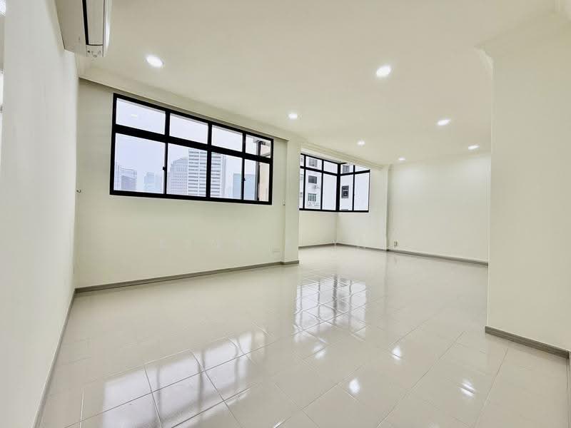 Kim Sia Court, 1 Jalan Jintan, Orchard / River Valley, 2 Bedrooms, 1,066 sqft, Apartment For Sale, by Kennie Yau, 500297245 - Living Room - PropertyGuru.com.sg