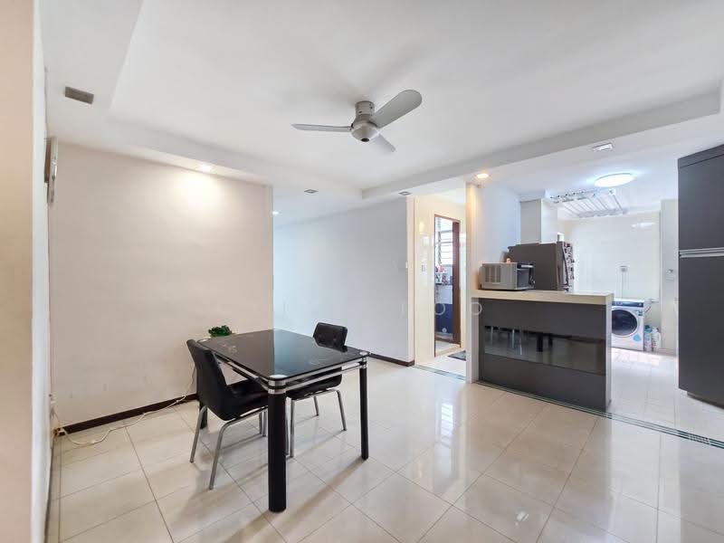 676A Jurong West Street 64, 676A Jurong West Street 64, Boon Lay / Jurong / Tuas, 3 Bedrooms, 1,195 sqft, HDB Flat For Sale, by Clive Foo, 500297257 - Dining Room - PropertyGuru.com.sg