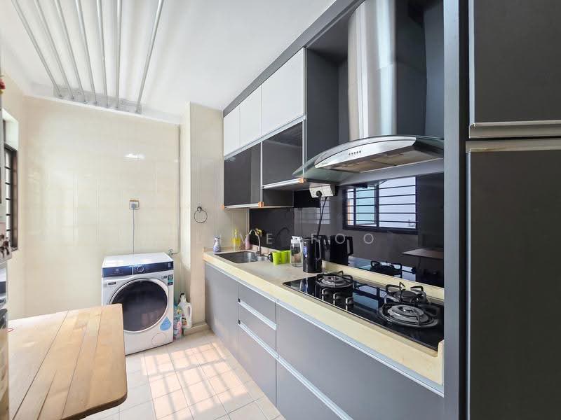 676A Jurong West Street 64, 676A Jurong West Street 64, Boon Lay / Jurong / Tuas, 3 Bedrooms, 1,195 sqft, HDB Flat For Sale, by Clive Foo, 500297257 - Kitchen - PropertyGuru.com.sg