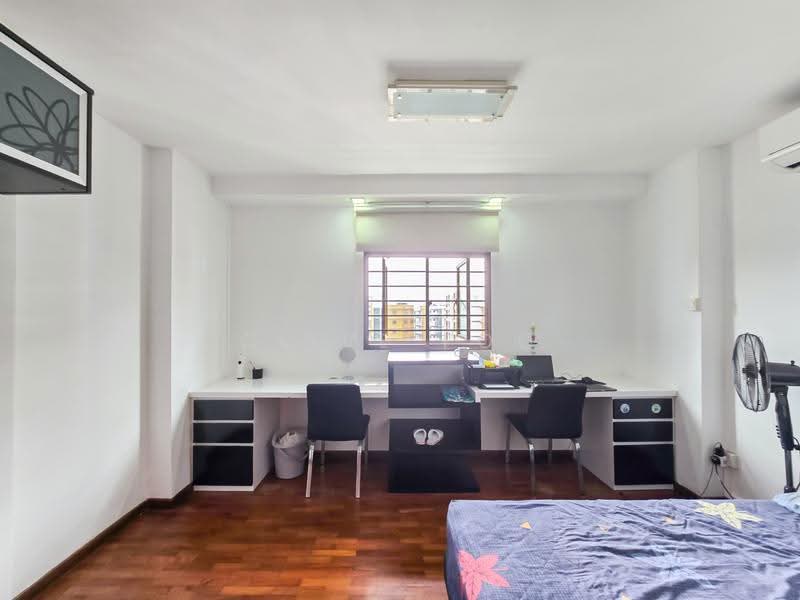 676A Jurong West Street 64, 676A Jurong West Street 64, Boon Lay / Jurong / Tuas, 3 Bedrooms, 1,195 sqft, HDB Flat For Sale, by Clive Foo, 500297257 - Common Room 1 - PropertyGuru.com.sg