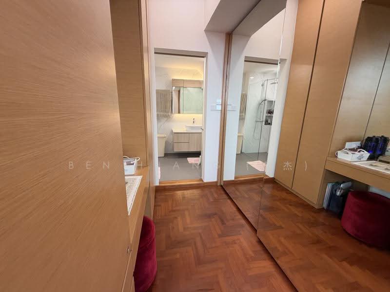 SEEN Rare 3 Storey Semi-D @ Seletar Estate Near Greenwich, Neram / Mimosa / Saraca, Seletar / Yio Chu Kang, 5 Bedrooms, 3,200 sqft, Semi-Detached House For Sale, by Ben Huang (忠杰), 500297260 - Bathroom - PropertyGuru.com.sg