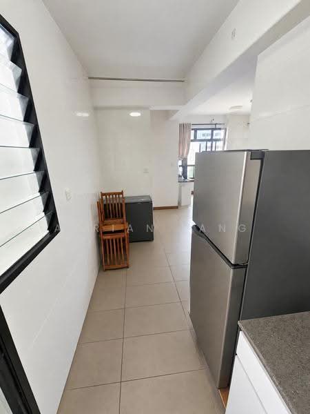 547B Bedok North Avenue 1, 547B Bedok North Avenue 1, Bedok / Upper East Coast, 2 Bedrooms, 732 sqft, HDB Flat For Sale, by Adrian Yang, 500297290 - Kitchen - PropertyGuru.com.sg