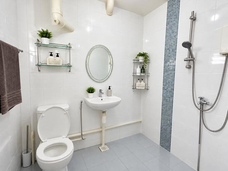 116 Pending Road, 116 Pending Road, Dairy Farm / Bukit Panjang / Choa Chu Kang, 2 Bedrooms, 786 sqft, HDB Flat For Sale, by Ryan Lee, 500297291 - Bathroom - PropertyGuru.com.sg