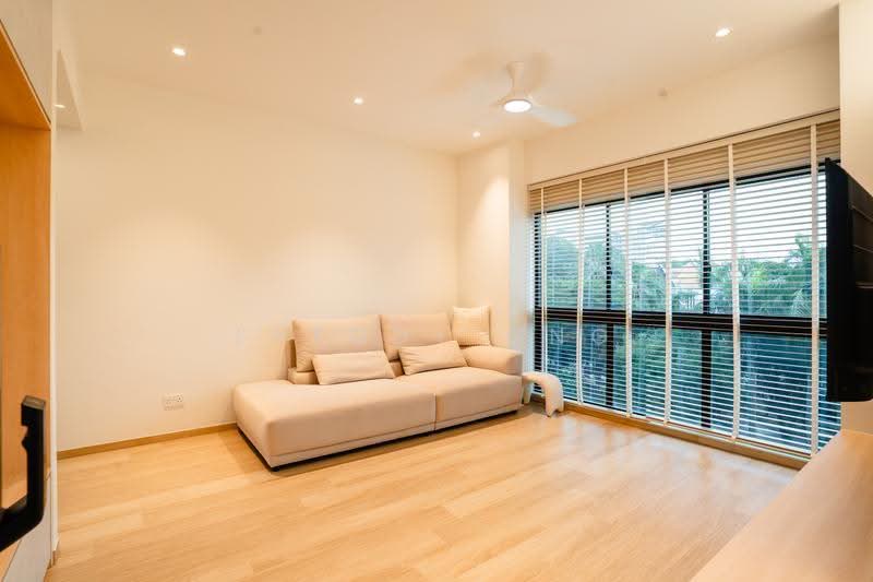 Nouvelle Park, 131 Poh Huat Road West, Hougang / Punggol / Sengkang, 3 Bedrooms, 1,109 sqft, Condominium For Sale, by Freddy Ong, 500297318 - Living Room - PropertyGuru.com.sg