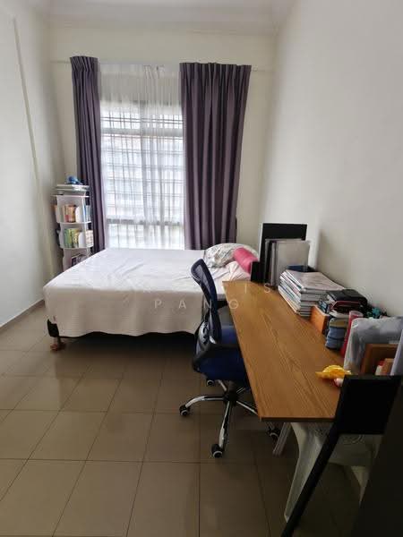 Common Bedroom 2