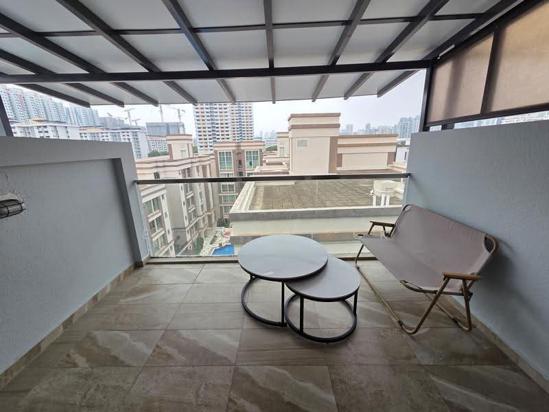 Kent Residences, 23 Kent Road, Farrer Park / Serangoon Rd, 1 Bedroom, 818 sqft, Condominium For Rent, by Eric Tay CK, 500297346 - Balcony - PropertyGuru.com.sg