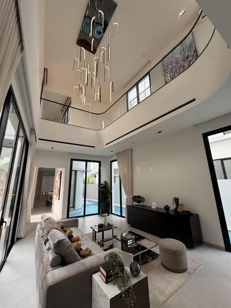 siglap road, siglap road, East Coast / Marine Parade, 5 Bedrooms, 9,280 sqft, Detached House For Sale, by Jay Lee, 500297348 - Living Room - PropertyGuru.com.sg