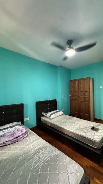 272B Jurong West Street 24, 272B Jurong West Street 24, Boon Lay / Jurong / Tuas, 3 Bedrooms, 1,206 sqft, HDB Flat For Rent, by Shirley Chong, 500297392 - Bedroom - PropertyGuru.com.sg
