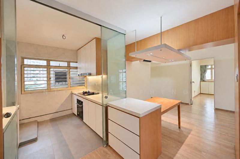 183 Jelebu Road, 183 Jelebu Road, Dairy Farm / Bukit Panjang / Choa Chu Kang, 4 Bedrooms, 1,356 sqft, HDB Flat For Sale, by Nicholas Fheng, 500297402 - Kitchen - PropertyGuru.com.sg