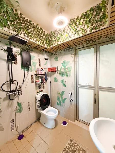 180A Rivervale Crescent, 180A Rivervale Crescent, Hougang / Punggol / Sengkang, 1 Bedroom, 505 sqft, HDB Flat For Sale, by Natalie Lim, 500297410 - Bathroom - PropertyGuru.com.sg