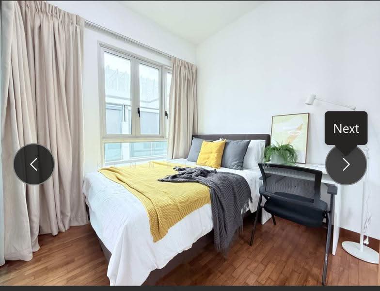 Queen bedded bedroom