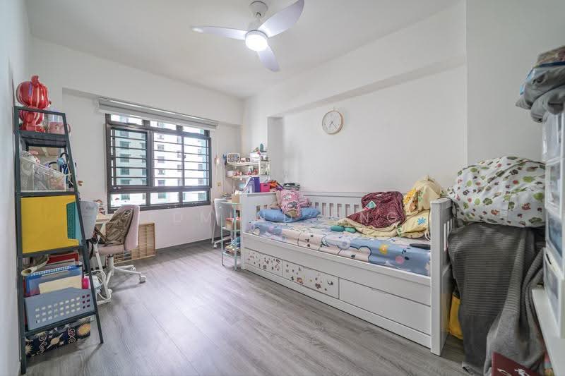 986B Jurong West Street 93, 986B Jurong West Street 93, Boon Lay / Jurong / Tuas, 3 Bedrooms, 1,184 sqft, HDB Flat For Sale, by Edmund Ong, 500297441 - Bedroom - PropertyGuru.com.sg