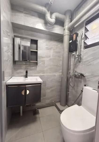 637 Woodlands Ring Road, 637 Woodlands Ring Road, Admiralty / Woodlands, 4 Bedrooms, 1,528 sqft, HDB Flat For Sale, by Ryan Tan Zheng Jie, 500297448 - Bathroom - PropertyGuru.com.sg
