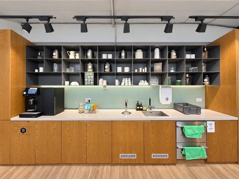410 North Bridge Road, North Bridge Road, Beach Road / Bugis / Rochor, 144 sqft, Office For Rent, by KP Chong, 500297468 - Kitchen - CommercialGuru.com.sg