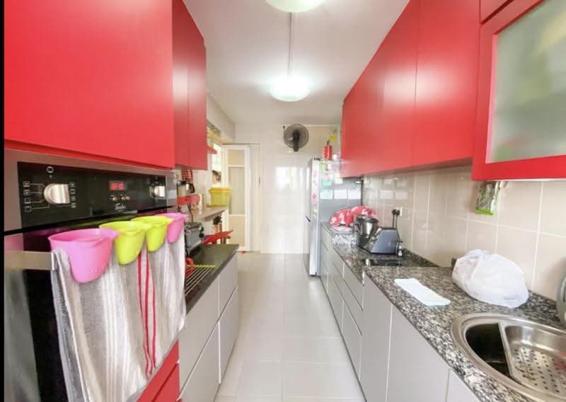 452B Sengkang West Way, 452B Sengkang West Way, Seletar / Yio Chu Kang, 3 Bedrooms, 1,195 sqft, HDB Flat For Sale, by Sean Yin, 500297472 - Kitchen - PropertyGuru.com.sg