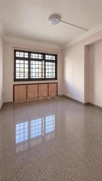288D Jurong East Street 21, 288D Jurong East Street 21, Boon Lay / Jurong / Tuas, 3 Bedrooms, 1,324 sqft, HDB Flat For Sale, by Norman Ang, 500297477 - Living Room - PropertyGuru.com.sg