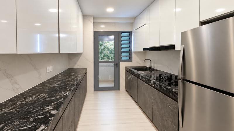 747B Bedok Reservoir Crescent, 747B Bedok Reservoir Crescent, Bedok / Upper East Coast, 3 Bedrooms, 1,130 sqft, HDB Flat For Sale, by Elaine Wong, 500297485 - Kitchen - PropertyGuru.com.sg