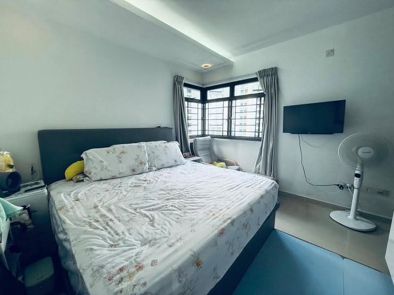 156 Rivervale Crescent, 156 Rivervale Crescent, Hougang / Punggol / Sengkang, 3 Bedrooms, 980 sqft, HDB Flat For Sale, by Dylan Lee, 500297553 - Bedroom - PropertyGuru.com.sg