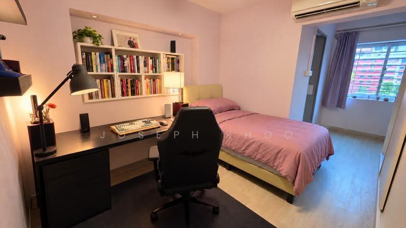 448 Bright Hill Drive, 448 Bright Hill Drive, Ang Mo Kio / Bishan / Thomson, 3 Bedrooms, 1,173 sqft, HDB Flat For Sale, by Joseph Khoo, 500297567 - Master Bedroom - PropertyGuru.com.sg