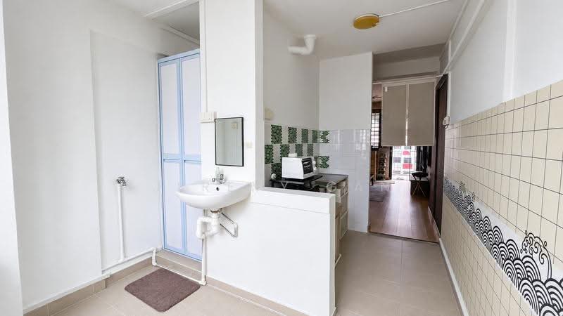 6 Beach Road, 6 Beach Road, Beach Road / Bugis / Rochor, 1 Bedroom, 452 sqft, HDB Flat For Sale, by Jeremy Gan, 500297579 - Kitchen - PropertyGuru.com.sg