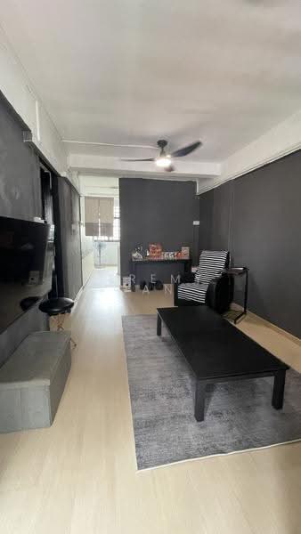 6 Beach Road, 6 Beach Road, Beach Road / Bugis / Rochor, 1 Bedroom, 452 sqft, HDB Flat For Sale, by Jeremy Gan, 500297579 - Living Room - PropertyGuru.com.sg