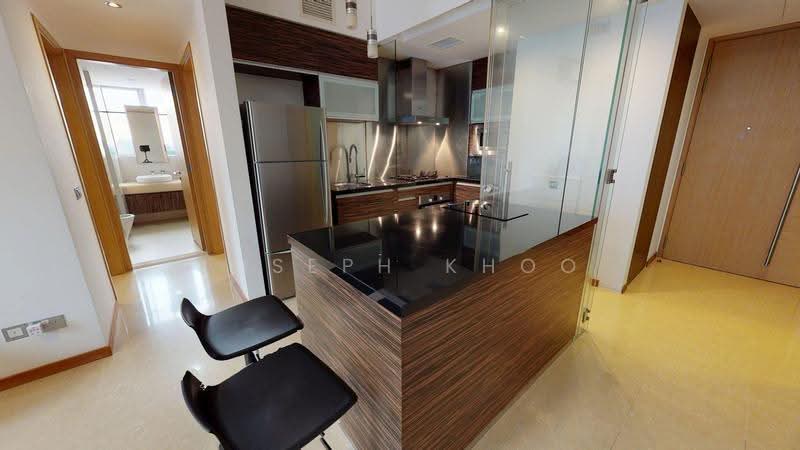 Island Table