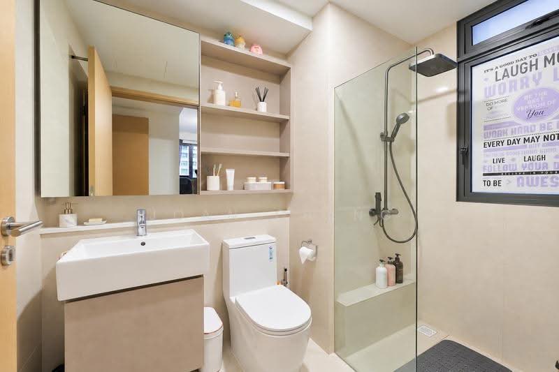 Twin Waterfalls, 118 Punggol Walk, Hougang / Punggol / Sengkang, 3 Bedrooms, 1,001 sqft, Condominium For Sale, by Joan Cheng, 500297653 - Bathroom - PropertyGuru.com.sg
