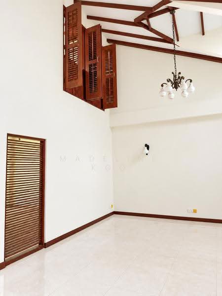 Serangoon Garden Estate, Burghley Drive, Hougang / Punggol / Sengkang, 3 Bedrooms, 2,800 sqft, Semi-Detached House For Sale, by Madeline Koo, 500297689 - PropertyGuru.com.sg