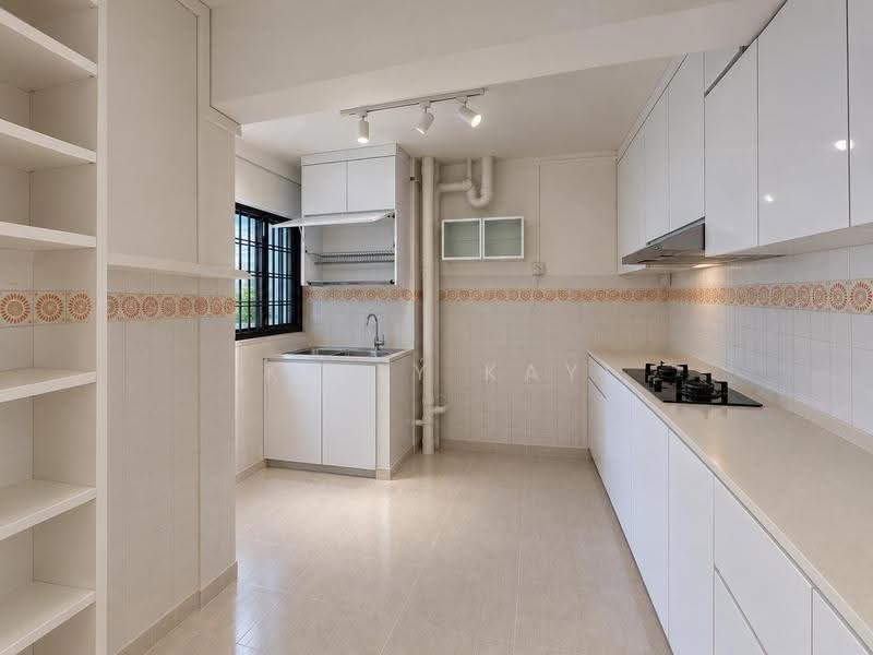 67 Telok Blangah Drive, 67 Telok Blangah Drive, Harbourfront / Telok Blangah, 3 Bedrooms, 1,270 sqft, HDB Flat For Sale, by Kelly Kay, 500297695 - Kitchen - PropertyGuru.com.sg