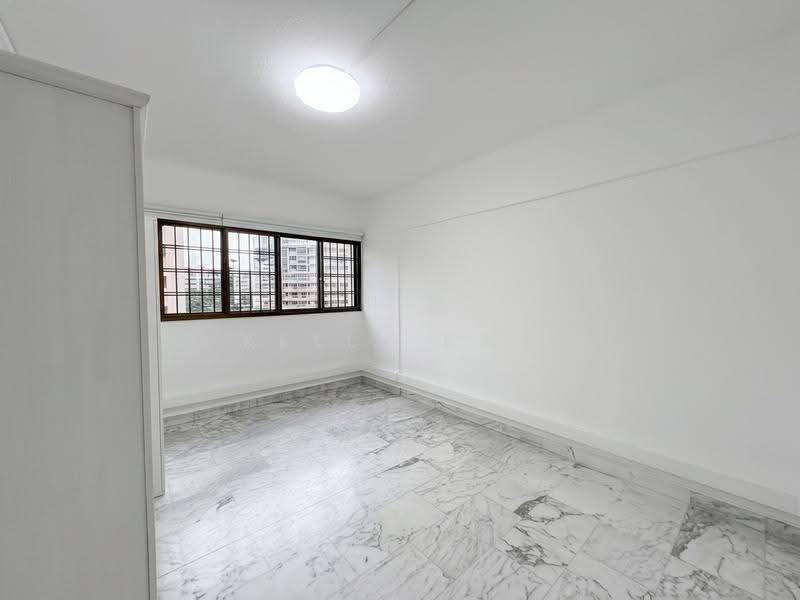67 Telok Blangah Drive, 67 Telok Blangah Drive, Harbourfront / Telok Blangah, 3 Bedrooms, 1,270 sqft, HDB Flat For Sale, by Kelly Kay, 500297695 - Bedroom 2 - PropertyGuru.com.sg