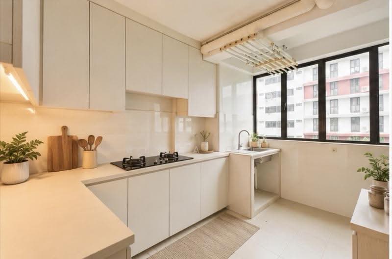 103 Henderson Crescent, 103 Henderson Crescent, Alexandra / Commonwealth, 3 Bedrooms, 796 sqft, HDB Flat For Sale, by Bella Qu, 500297699 - Kitchen - PropertyGuru.com.sg