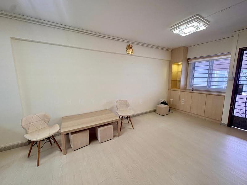 101 Jurong East Street 13, 101 Jurong East Street 13, Boon Lay / Jurong / Tuas, 2 Bedrooms, 731 sqft, HDB Flat For Sale, by STEVEN NG, 500297725 - Living Room - PropertyGuru.com.sg