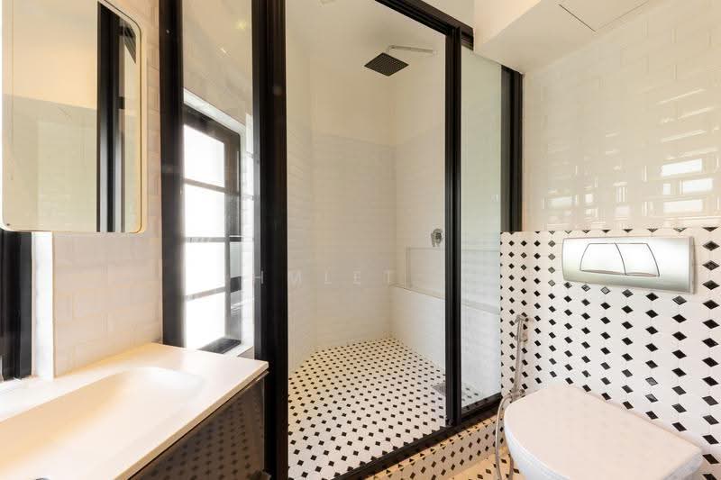 76 Guan Chuan Street, 76 Guan Chuan Street, Alexandra / Commonwealth, Studio, 335 sqft, HDB Flat For Rent, by Jess Tan, 500297734 - Bathroom - PropertyGuru.com.sg