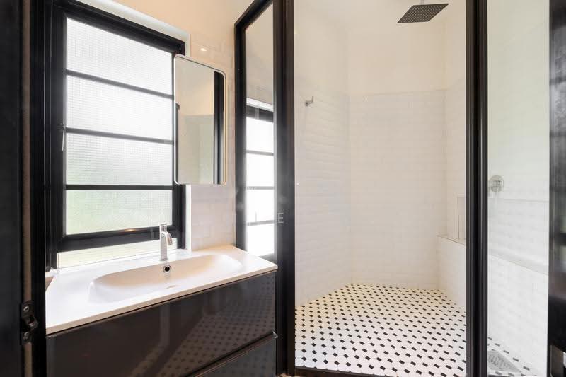 76 Guan Chuan Street, 76 Guan Chuan Street, Alexandra / Commonwealth, Studio, 335 sqft, HDB Flat For Rent, by Jess Tan, 500297734 - Bathroom - PropertyGuru.com.sg