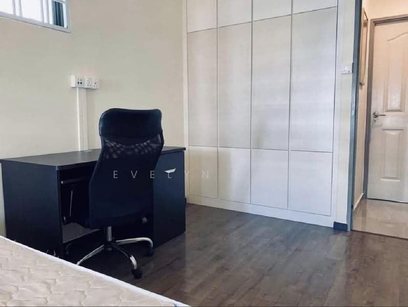 328 Sembawang Crescent, 328 Sembawang Crescent, Sembawang / Yishun, 4 Bedrooms, 1,302 sqft, HDB Flat For Sale, by Evelyn Tan, 500297802 - Study - PropertyGuru.com.sg