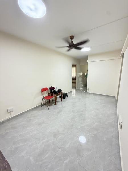 245 Jurong East Street 24, 245 Jurong East Street 24, Boon Lay / Jurong / Tuas, 2 Bedrooms, 721 sqft, HDB Flat For Rent, by Serene Ng, 500297922 - Living Room - PropertyGuru.com.sg