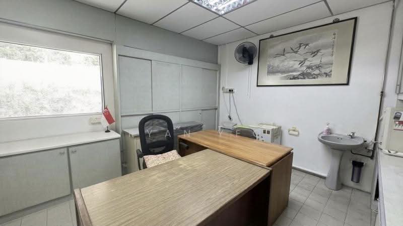 18 upper boon keng road, Eunos / Geylang / Paya Lebar, 1,324 sqft, Shop / Shophouse For Rent, by Ryan Yeo, 500297969 - Study - CommercialGuru.com.sg
