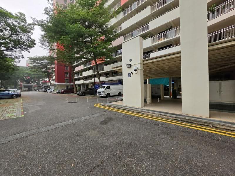 28 Jalan Bukit Merah. HDB Shop, 28 Jalan Bukit Merah, Alexandra / Commonwealth, 300 sqft, Shop / Shophouse For Rent, by Shelly Koh, 500297989 - CommercialGuru.com.sg