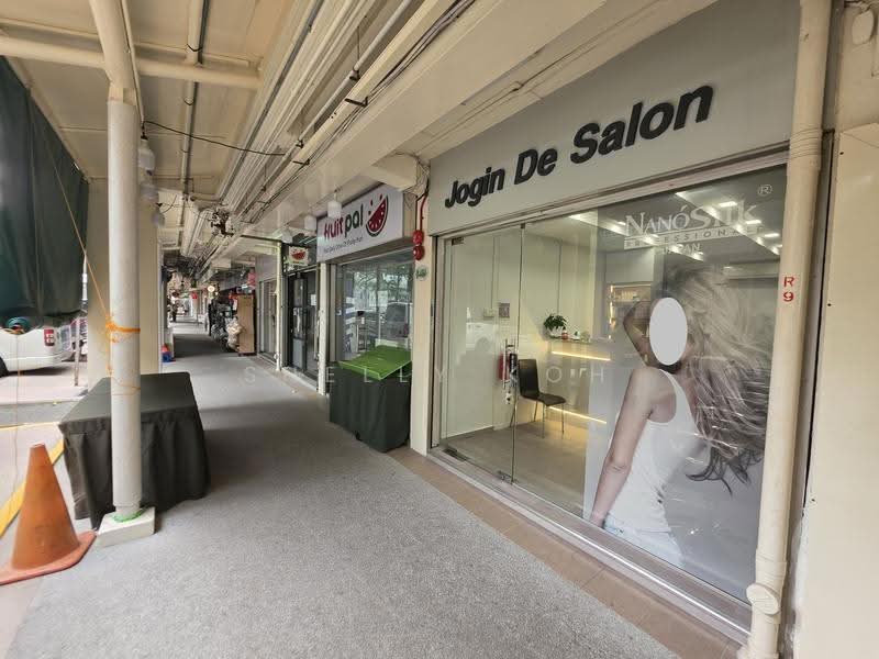 28 Jalan Bukit Merah. HDB Shop, 28 Jalan Bukit Merah, Alexandra / Commonwealth, 300 sqft, Shop / Shophouse For Rent, by Shelly Koh, 500297989 - Exterior - CommercialGuru.com.sg