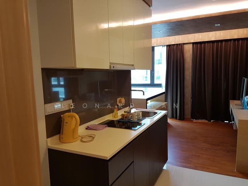 Esparina Residences, 117 Compassvale Bow, Hougang / Punggol / Sengkang, Studio, 350 sqft, Condominium For Rent, by Leonard Tan, 500298052 - Kitchen - PropertyGuru.com.sg