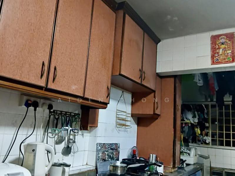758 Jurong West Street 74, 758 Jurong West Street 74, Boon Lay / Jurong / Tuas, Room Rental, 100 sqft, HDB Flat For Rent, by Aiden Chong, 500298102 - Kitchen - PropertyGuru.com.sg