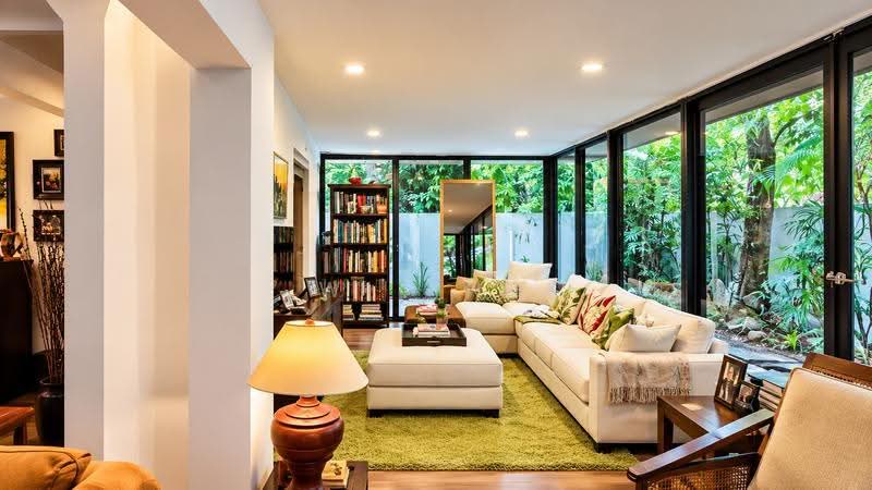 Exclusive Hilltop F-Hold Detached On A Almost Squarish Elevated Land, Lim Tai See/ Sixth Ave/ Namly/ Coronation West, Tanglin / Holland / Bukit Timah, 4 Bedrooms, 3,000 sqft, Detached House For Sale, by Wil Ng, 500298127 - Living Room - PropertyGuru.com.sg