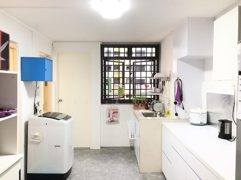 5 Ghim Moh Road, 5 Ghim Moh Road, Tanglin / Holland / Bukit Timah, Room Rental, 60 sqft, HDB Flat For Rent, by Kezia Lim, 500298170 - Kitchen - PropertyGuru.com.sg