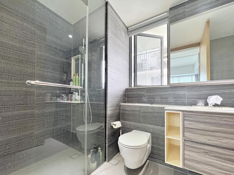 Coco Palms, 21 Pasir Ris Grove, Pasir Ris / Tampines, 2 Bedrooms, 743 sqft, Condominium For Sale, by Xinyi Ho 何欣倚, 500298204 - Bathroom - PropertyGuru.com.sg