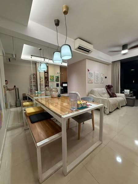 Whistler Grand, 107 West Coast Vale, Buona Vista / West Coast / Clementi New Town, 4 Bedrooms, 1,270 sqft, Condominium For Sale, by Sonia Ong, 500298206 - Living Room - PropertyGuru.com.sg