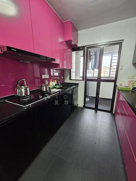 869A Tampines Avenue 8, 869A Tampines Avenue 8, Pasir Ris / Tampines, Room Rental, 150 sqft, HDB Flat For Rent, by Benson Ng 吴啟鈱, 500298207 - Kitchen - PropertyGuru.com.sg