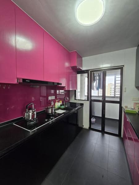 869A Tampines Avenue 8, 869A Tampines Avenue 8, Pasir Ris / Tampines, Room Rental, 150 sqft, HDB Flat For Rent, by Benson Ng 吴啟鈱, 500298207 - Kitchen - PropertyGuru.com.sg