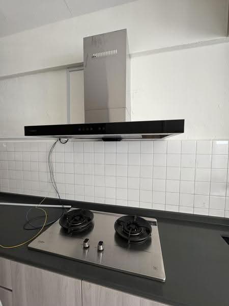 207 Bukit Batok Street 21, 207 Bukit Batok Street 21, Dairy Farm / Bukit Panjang / Choa Chu Kang, 2 Bedrooms, 780 sqft, HDB Flat For Rent, by Bertha Chew, 500298267 - Kitchen - PropertyGuru.com.sg